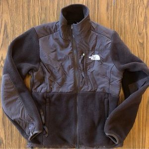 !!MAKE AN OFFER!!! Women’s Brown North Face Denali jacket.